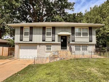 Main picture of 11802 Fremont Ave