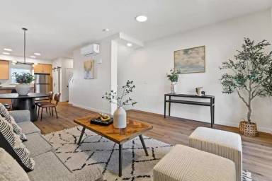 Main picture of 7475 W Swain Ln