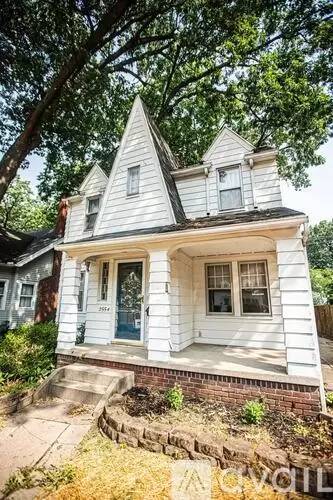 Main picture of 2554 Charlestown Ave