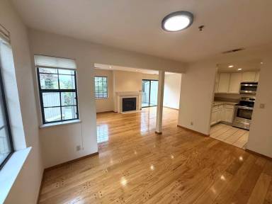 Main picture of 109 Pelican Ln