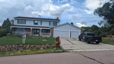 Main picture of 725 Wuthering Heights Dr