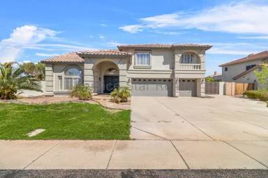 Main picture of 1544 E Coconino Dr