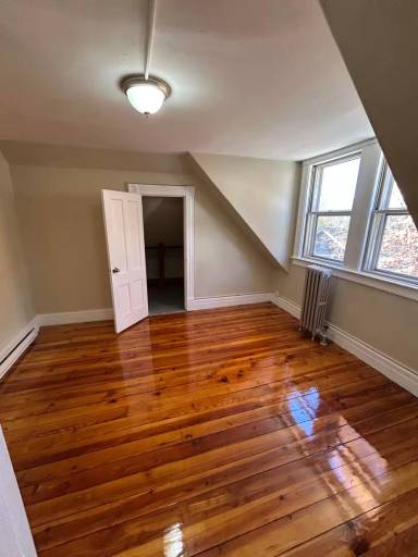 Main picture of 15 River St