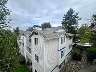 Main picture of 949 Aberdeen Ave NE