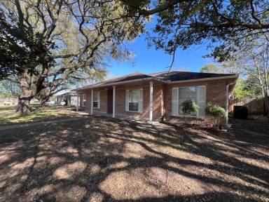 Main picture of 5423 Long Creek Ln