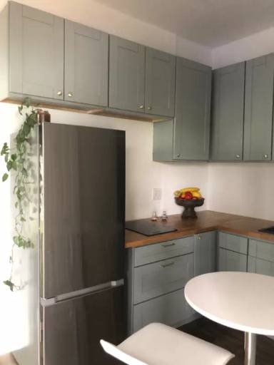 Main picture of 4935 Date St