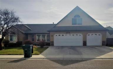 Main picture of 535 E Wild Jasmine Ct