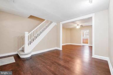 Main picture of 37 S Monastery Ave
