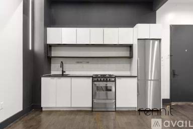 Main picture of 1042 Flushing Ave