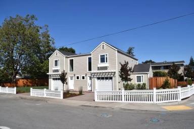 Main picture of 501 Pierce Rd