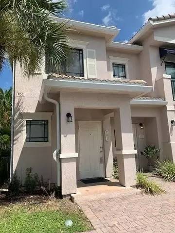 Main picture of 2803 Sarento Pl