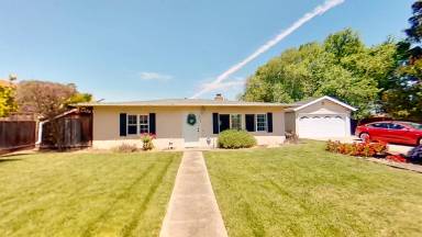 Main picture of 18533 Paseo Lado