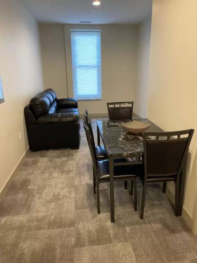 Main picture of 1417 W 9th St