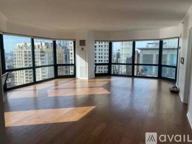 Main picture of Chicago Place