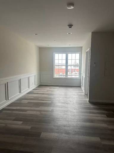 Main picture of 406 Osborn Ave