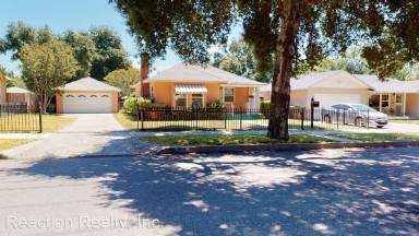 Main picture of 334 Sultana Ave