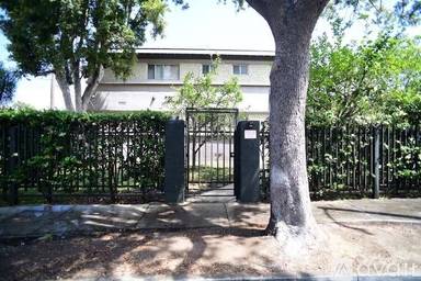Main picture of 2636 Kansas Ave