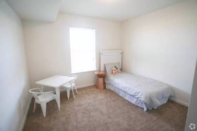 Main picture of 4 Quail Run Blvd