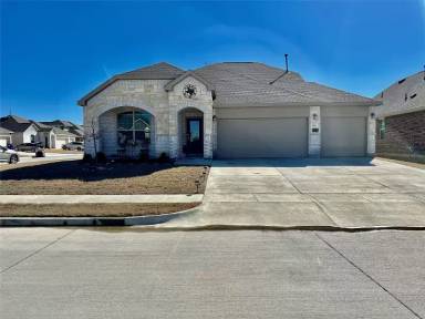 Main picture of 755 Bayberry Ln