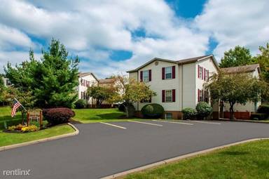 Main picture of 6075 Applecrest Ct