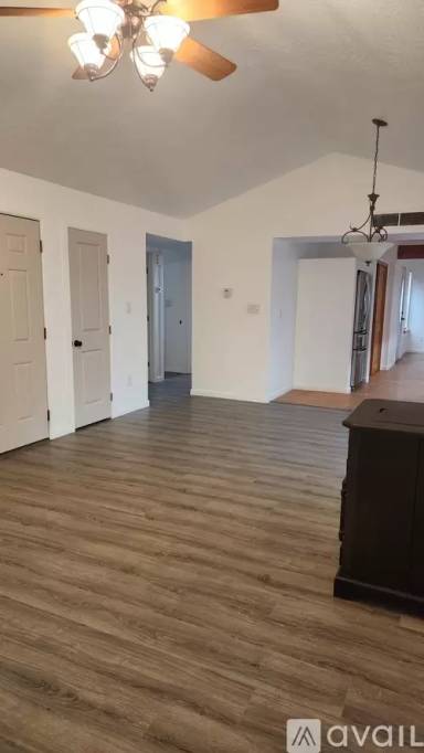 Main picture of 360 Alda Rd SE
