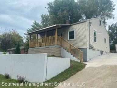 Main picture of 1830 Dunklin St