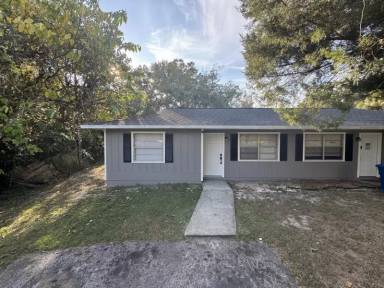 Main picture of 21520 Campbell Dr