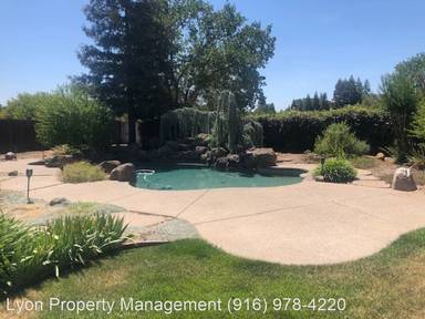 Main picture of 9356 Crowell Dr