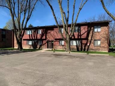 Main picture of 985 Echo Dr SE
