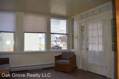 Main picture of 16 S 10th St