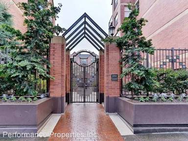 Main picture of University Park Condos