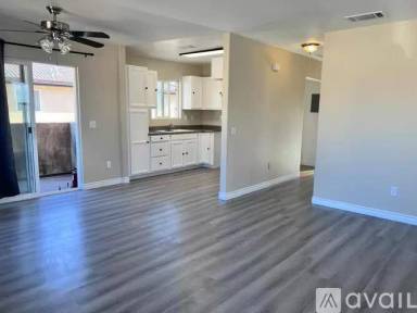 Main picture of 220 N Spruce Ave