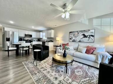Main picture of 109 Southwind Blvd
