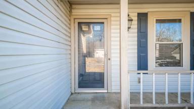 Main picture of 12270 Maryland Pl