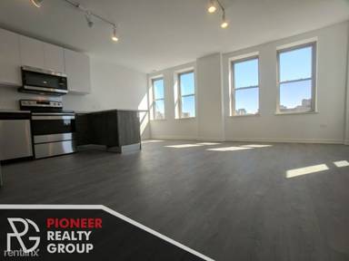 Main picture of 940 Winona