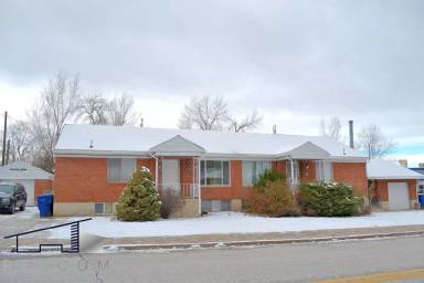 Main picture of 3725 Quincy Ave