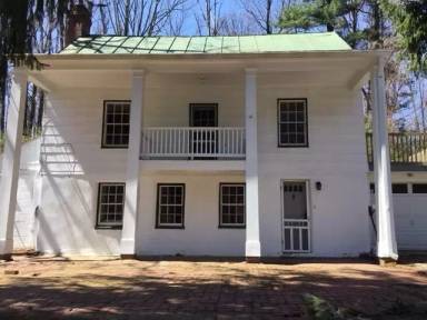 Main picture of 5143 Shookstown Rd