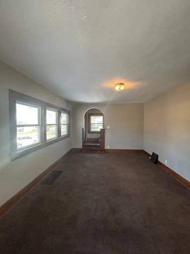 Main picture of 4203 S Calhoun St