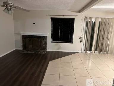 Main picture of 2562 E Standish Ave