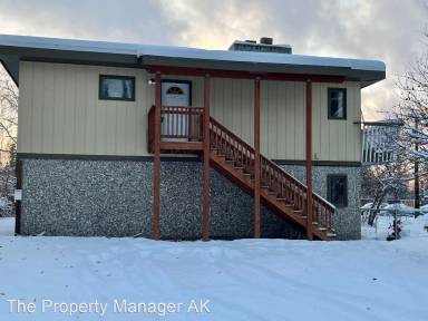 Main picture of 301 Spruce St