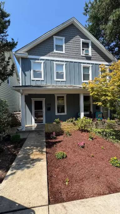 Main picture of 3828 Hickory Ave