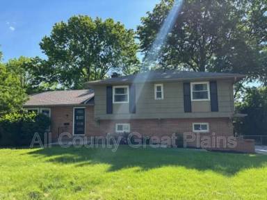 Main picture of 10439 Baltimore Ave