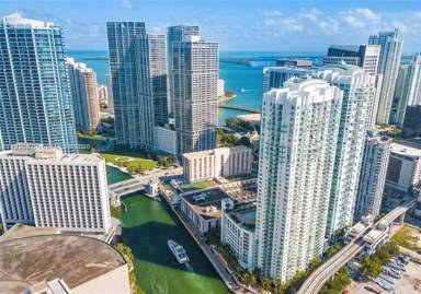 Main picture of Brickell on the River