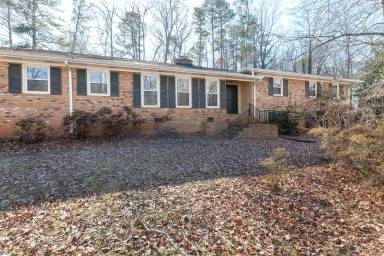 Main picture of 1400 Ridgeway Dr NW