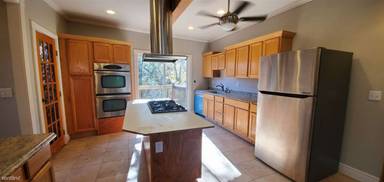Main picture of 58 Spruce St