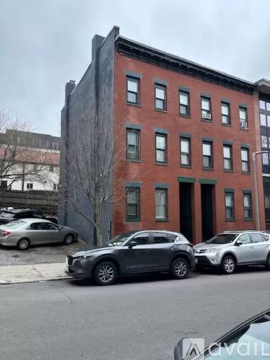 Main picture of 281 W 3rd St