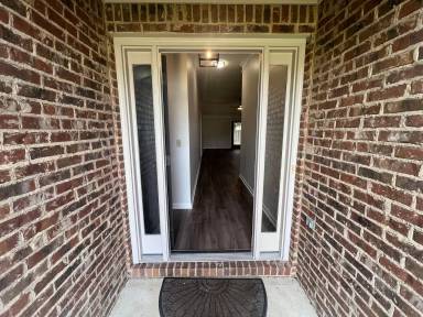 Main picture of 11313 Evergreen Ave