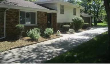 Main picture of 205 Fairview Ln