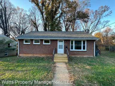 Main picture of 4601 Greenwood Dr