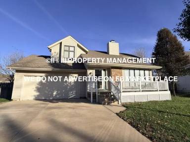Main picture of 6008 W 158th St